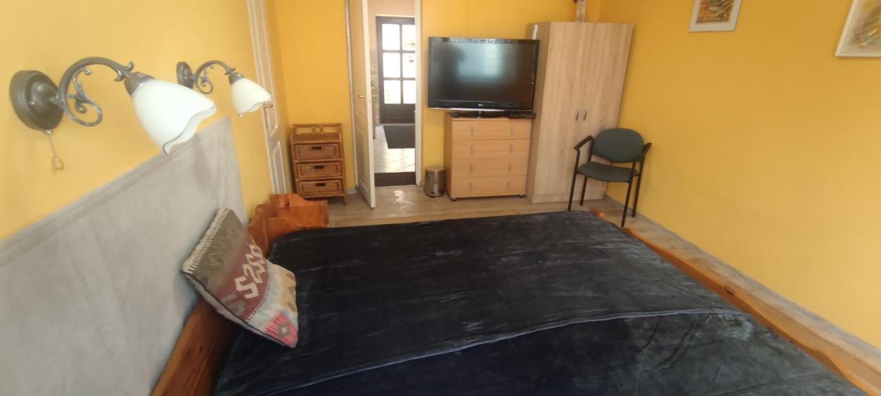 Krisztina Apartman Надьканижа Экстерьер фото
